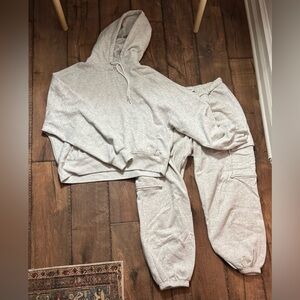 Abercrombie Cargo Sweatpants and Hoodie